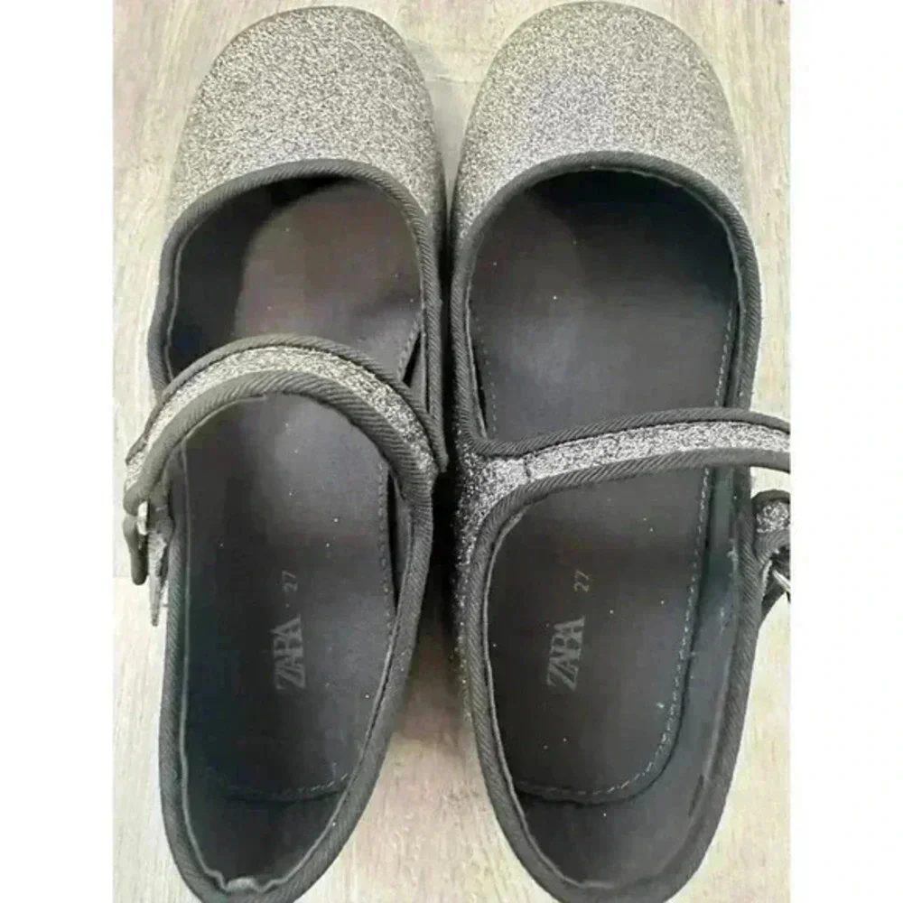 Zara Kids Dress Shoes size 27‎